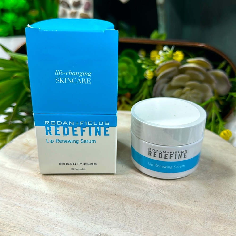 Rodan + Fields redefine lip renewing serum NEW! Sealed